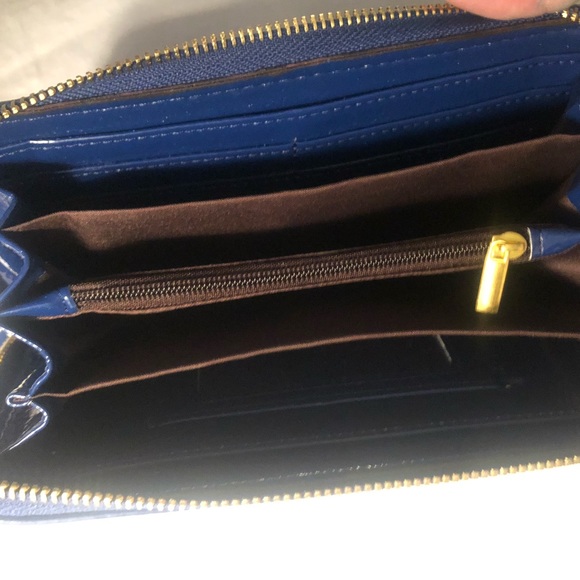 Navy bifold zipper wallet - Picture 3 of 3